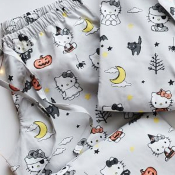 Pottery Barn teen Hello Kitty Glow-in-the-Dark Loose Fit Cotton Pajamas W Sz XS - Picture 5 of 14